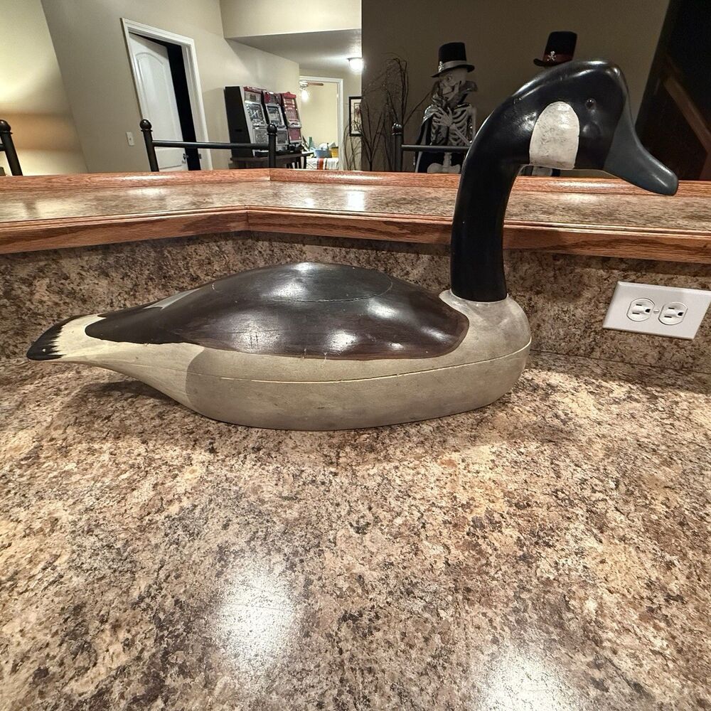 Antique Vintage Wood Duck Decoy 28”